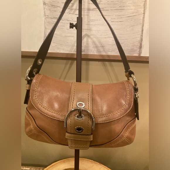 Coach F12300‎ Vintage British Tan Carmel Soho Hobo Leather Buckle Shoulder Bag - Picture 1 of 16